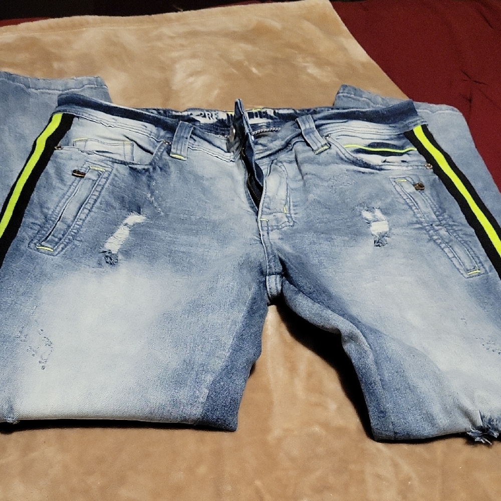 Stylish Light Blue Skinny Jeans with Black and Yellow Stripes